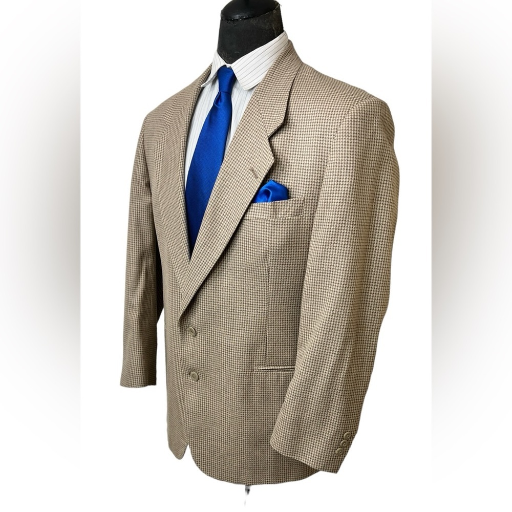 CONFEZIONI RISERVA EXCLUSIVELY FOR DILLARD’S  COLOR TOUPE AND CREAM, SIZ… - Picture 3 of 11